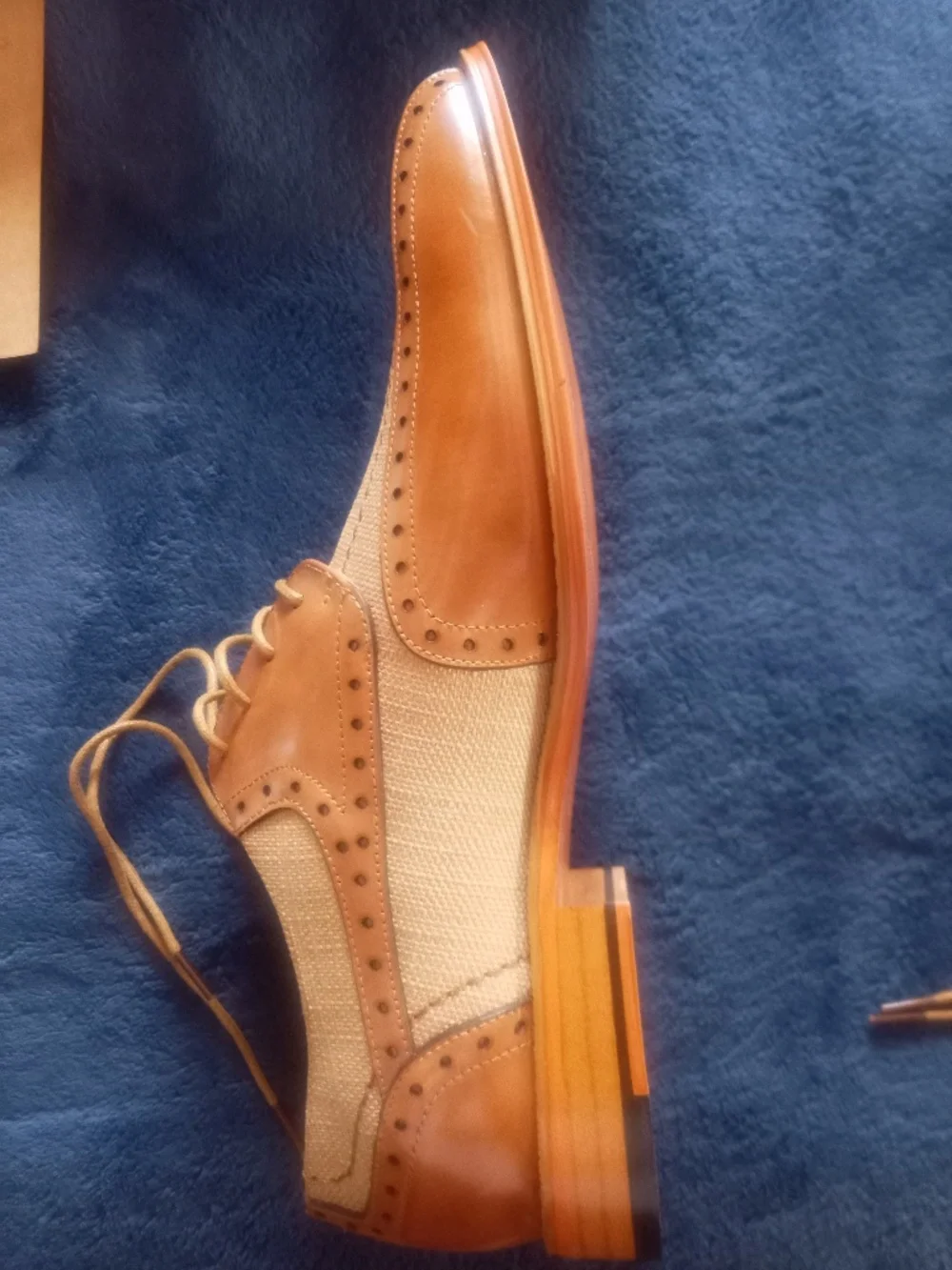 Beautiful Giovanni Men Derby Shoes Tan Leather, New in Box, Size 10